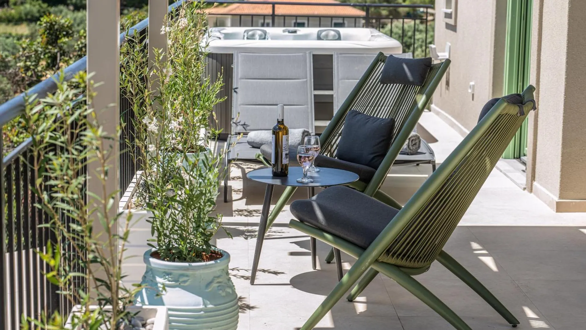 Gardenia Apartments Svoronata